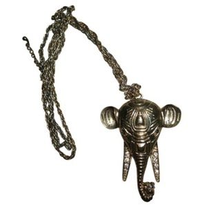 Forever 21 Gold Elephant Pendant Necklace